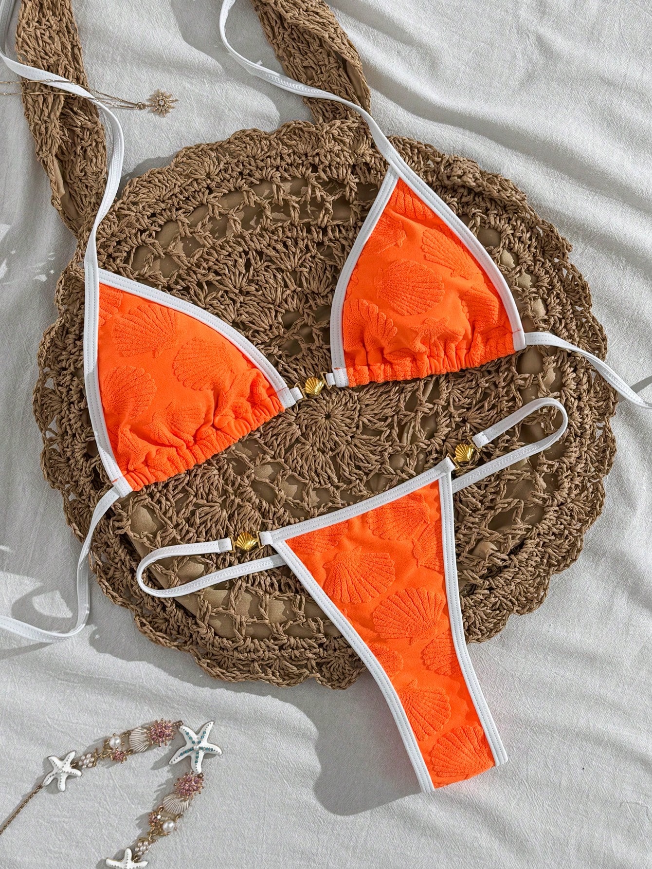 Traje de baño de 3 piezas sexy para mujer con detalles de conchas, tirantes ajustables, Bottom tipo tanga, atuendo para la playa - Imagen 1