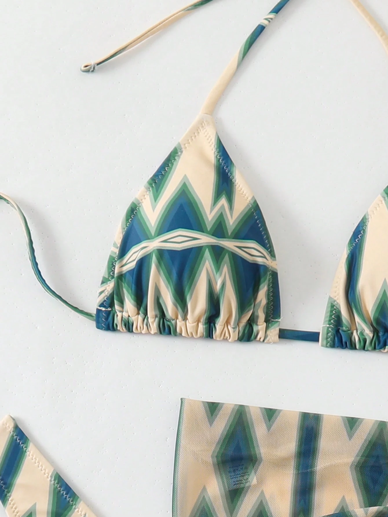 Set de bikini con 3 piezas, falda de rejilla sexy, para verano - Imagen 3