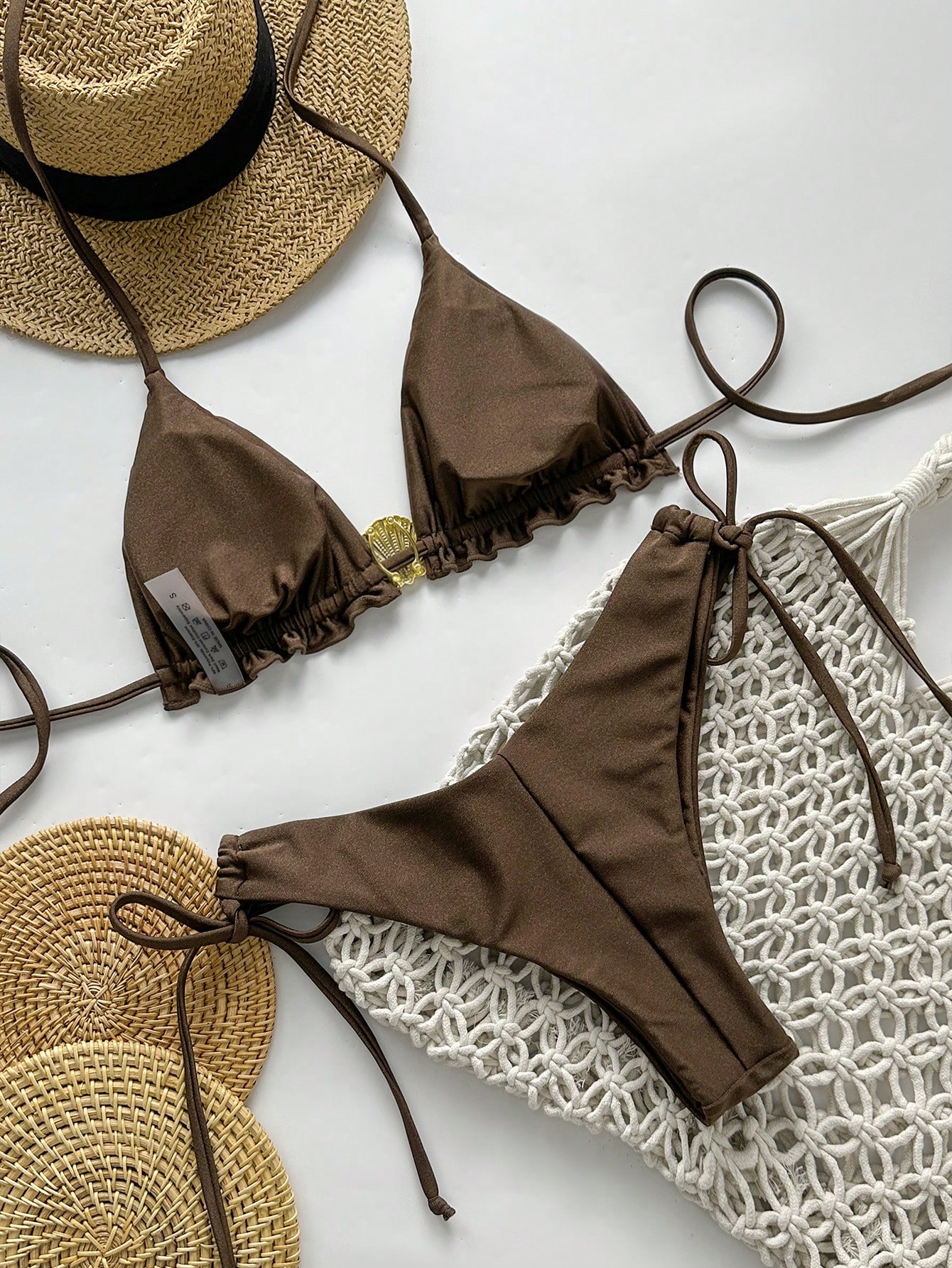 Swim Vcay Conjunto de bikini sencillo para mujer con tirantes de espagueti, unicolor, decoración de concha metálica y lazos laterales, ideal para primavera y verano - Imagen 1