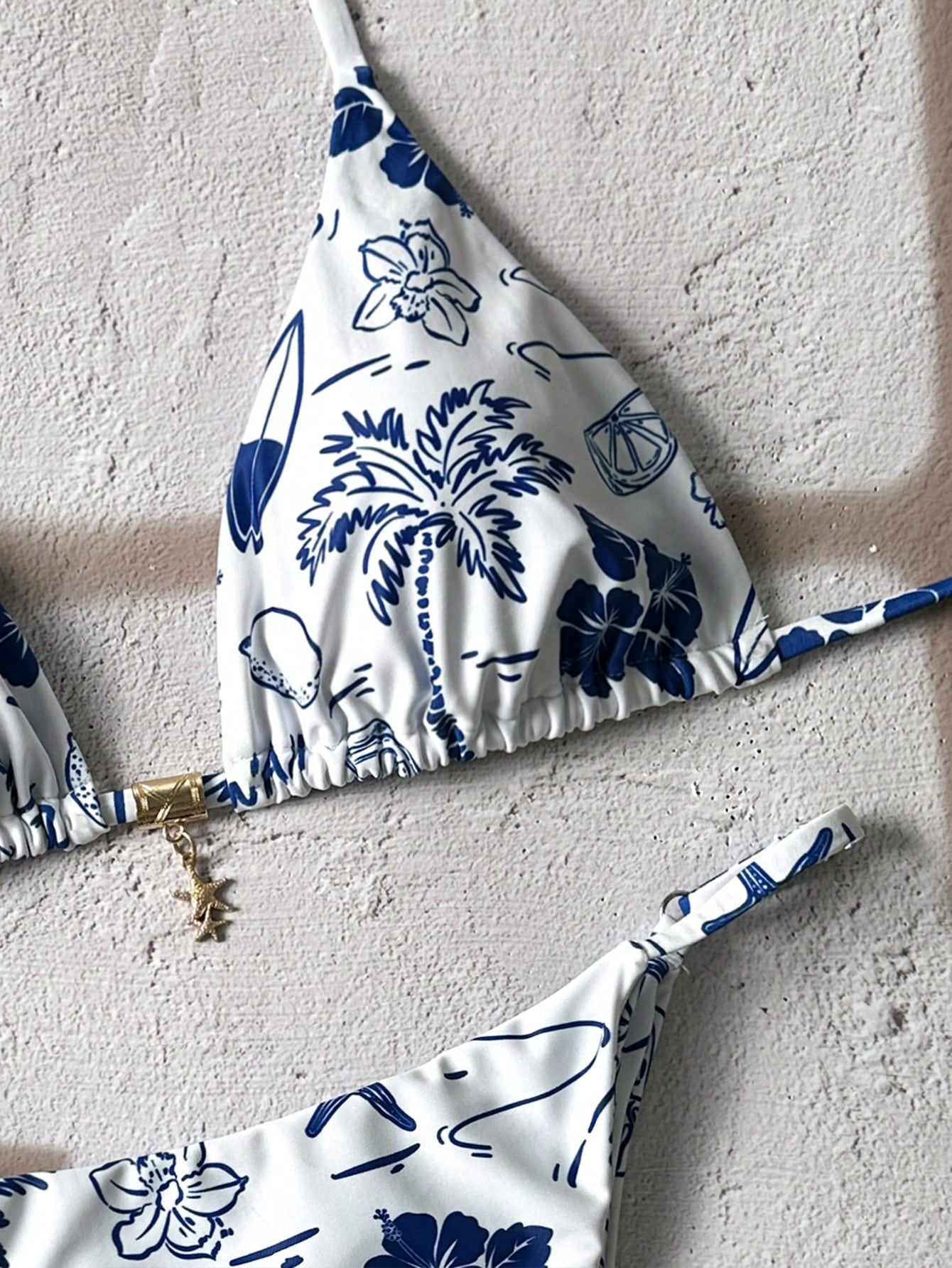 Swim Conjunto de bikini sexy de mujer para vacaciones de primavera con decoración de metal y correas de espagueti con estampado aleatorio - Imagen 5