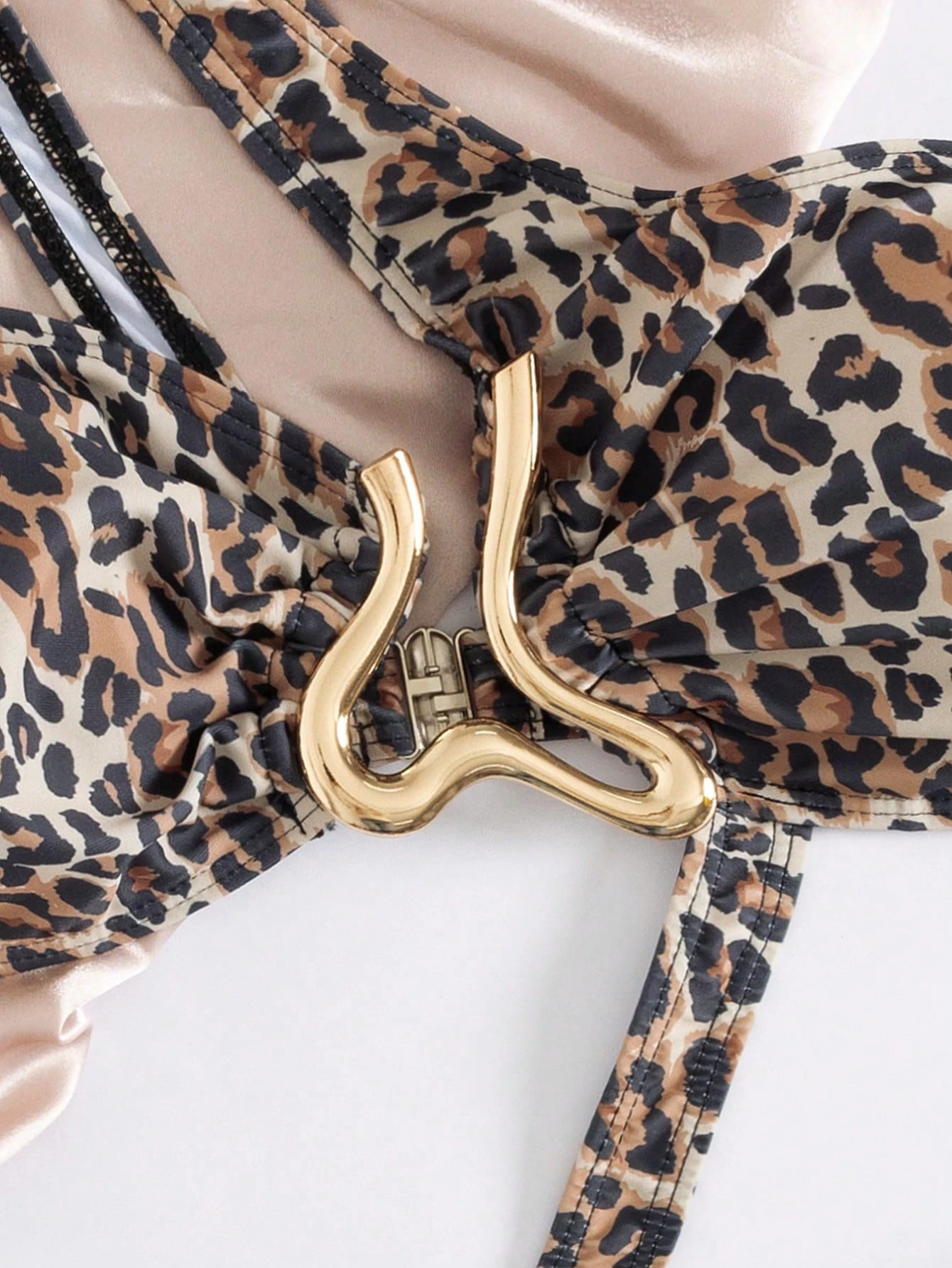 Traje de baño de una pieza sexy con estampado de leopardo y diseño calado, estilo europeo y americano, adecuado para la playa y vacaciones, para el verano - Imagen 7